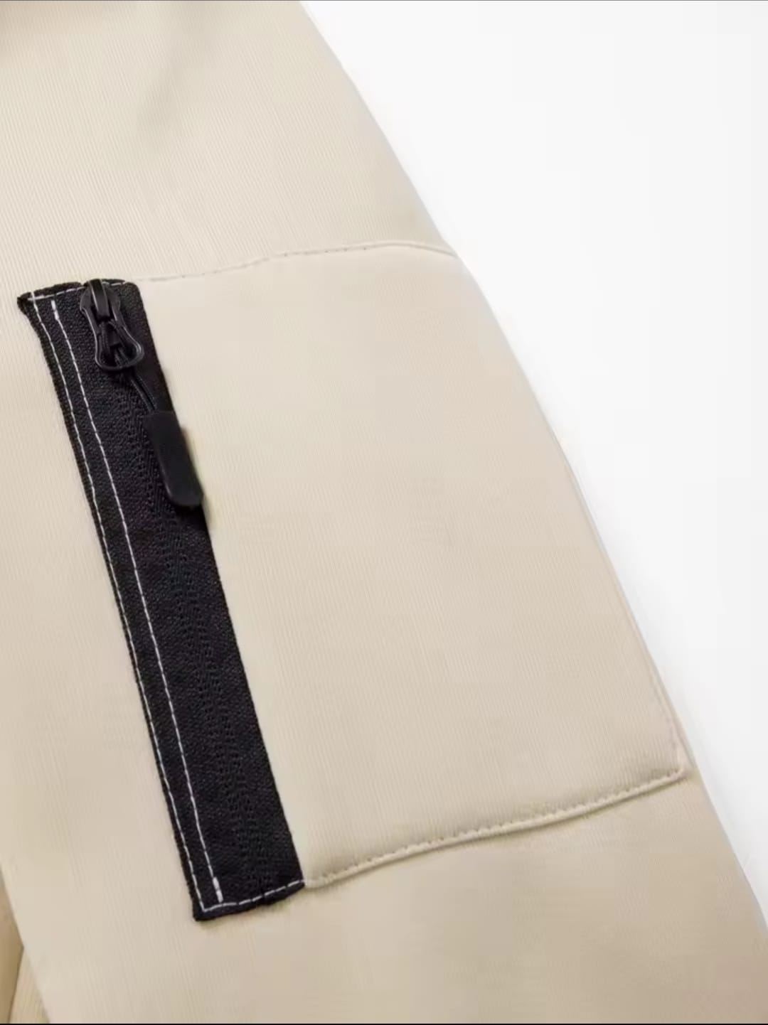 CHAQUETA TIPO CANGURO