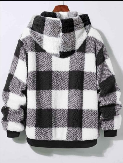 Chaqueta a cuadros con capota