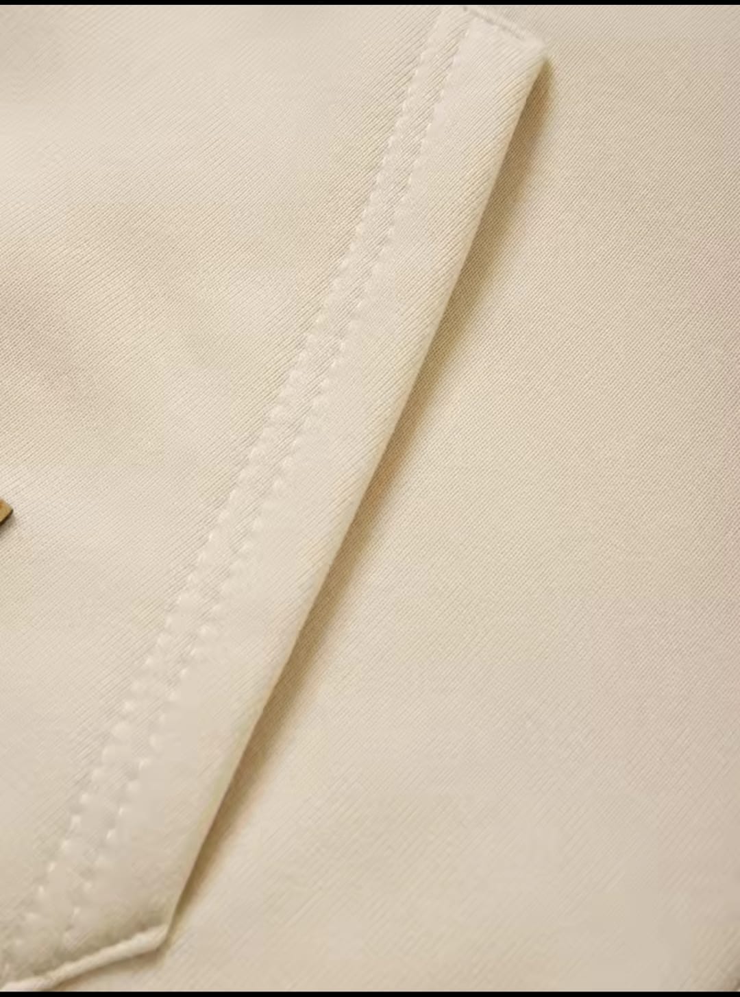 CHAQUETA TIPO CANGURO